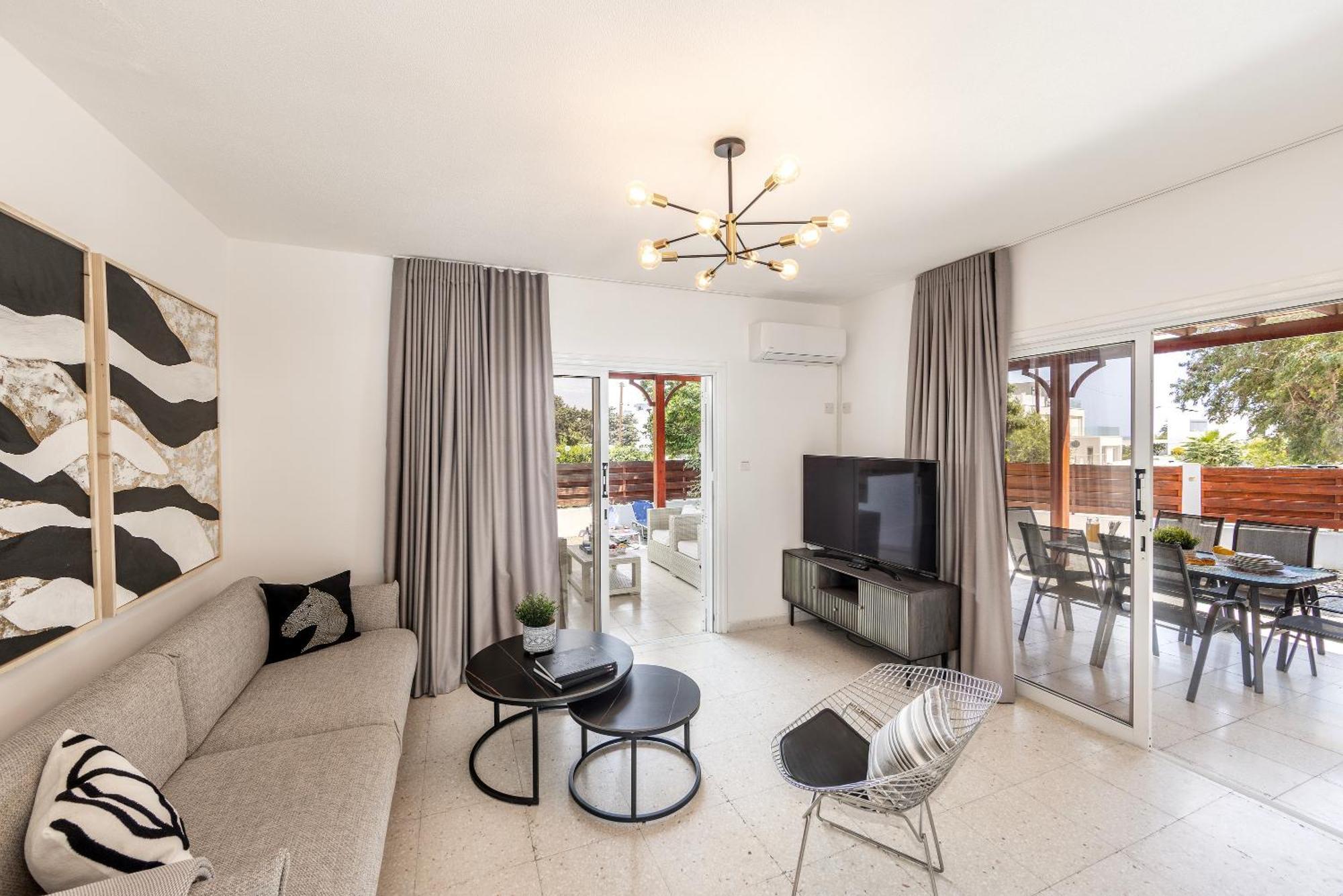 Larnaca Villa Marina Meneou Bagian luar foto