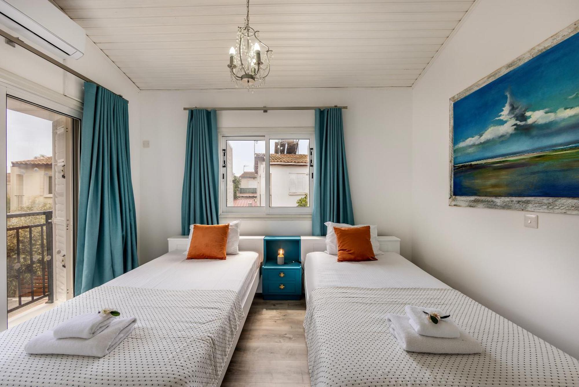 Larnaca Villa Marina Meneou Bagian luar foto