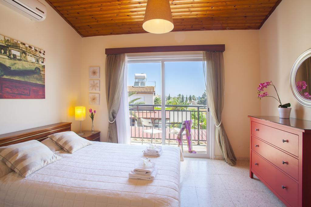 Larnaca Villa Marina Meneou Bagian luar foto