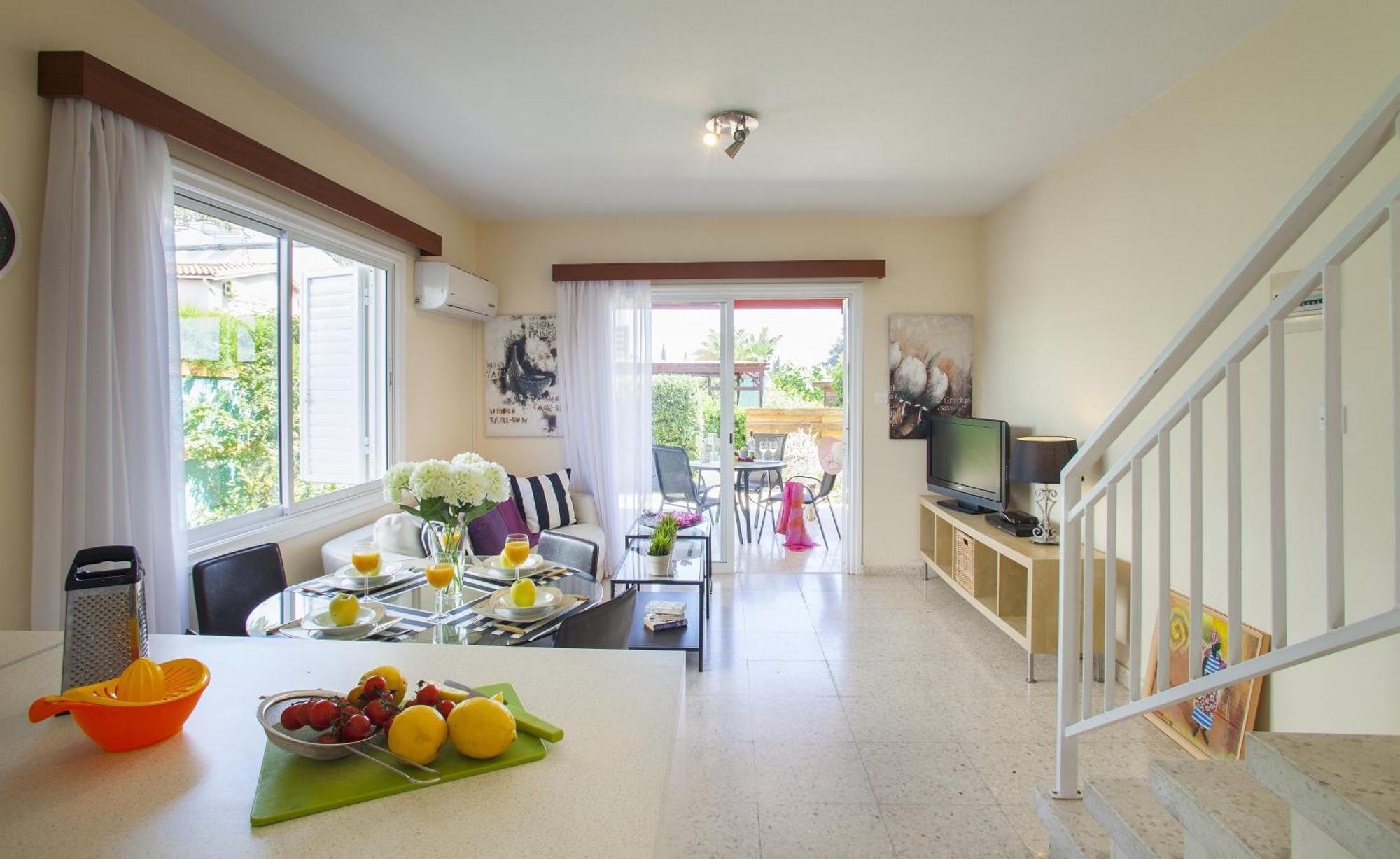 Larnaca Villa Marina Meneou Bagian luar foto