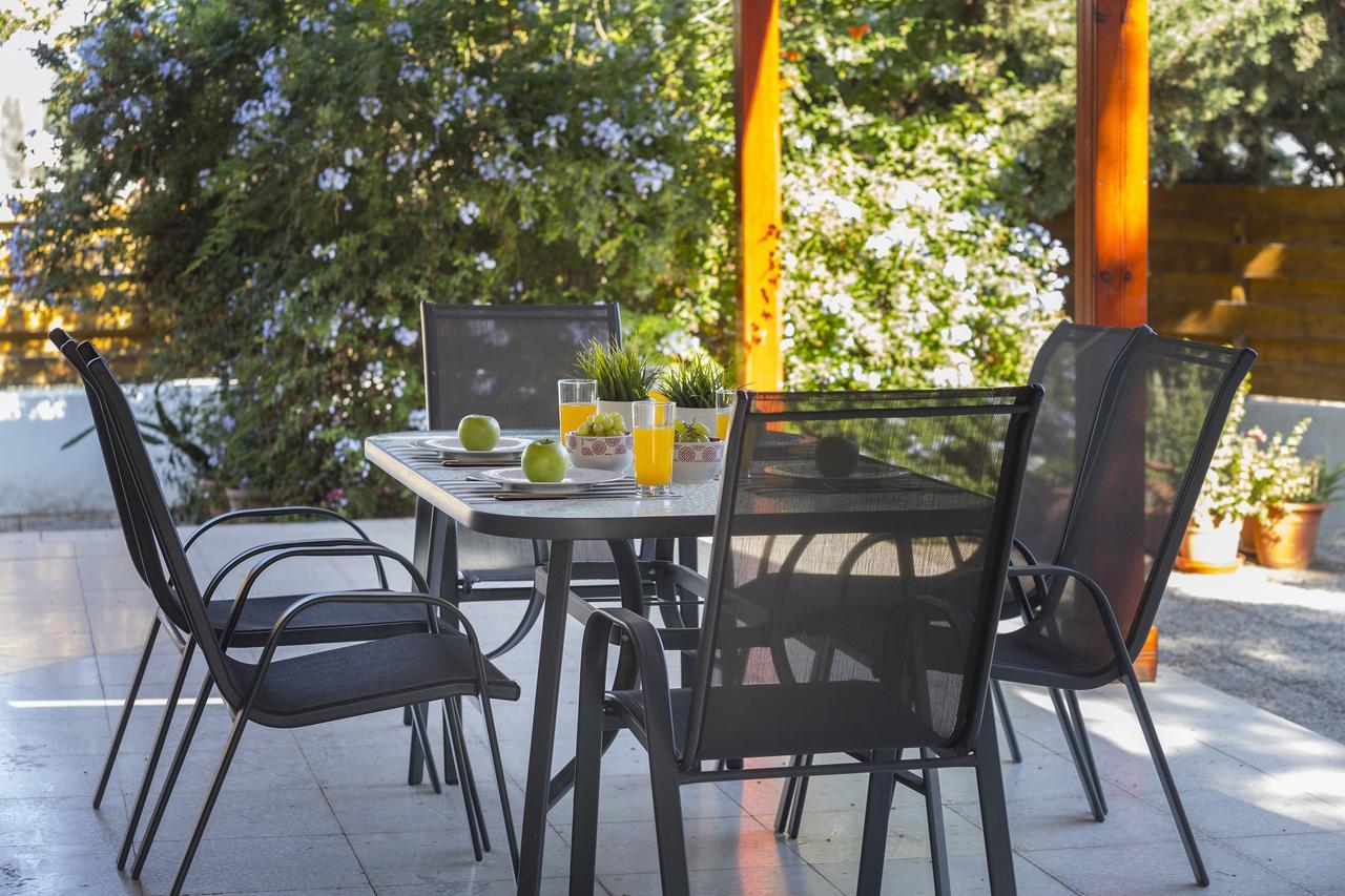Larnaca Villa Marina Meneou Bagian luar foto